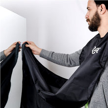 Load image into Gallery viewer, Snuggs beard cape Black