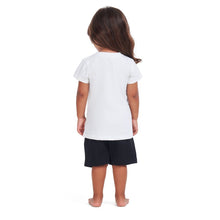 Load image into Gallery viewer, Girls summer pajama set Giraffe t-shirt + Black shorts

