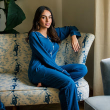 Load image into Gallery viewer, Women summer pajama set Petroleum buttoned Shirt+ Pants
