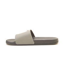 Load image into Gallery viewer, Grey men Slipper

