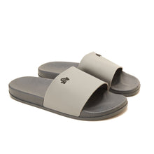 Load image into Gallery viewer, Grey men Slipper
