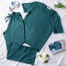 Load image into Gallery viewer, Women summer pajama set Dark green shirt + Pants
