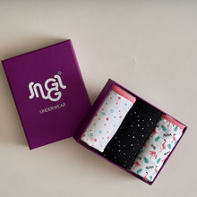 Load image into Gallery viewer, Women underwear 3 pack Patterned 3 colors

